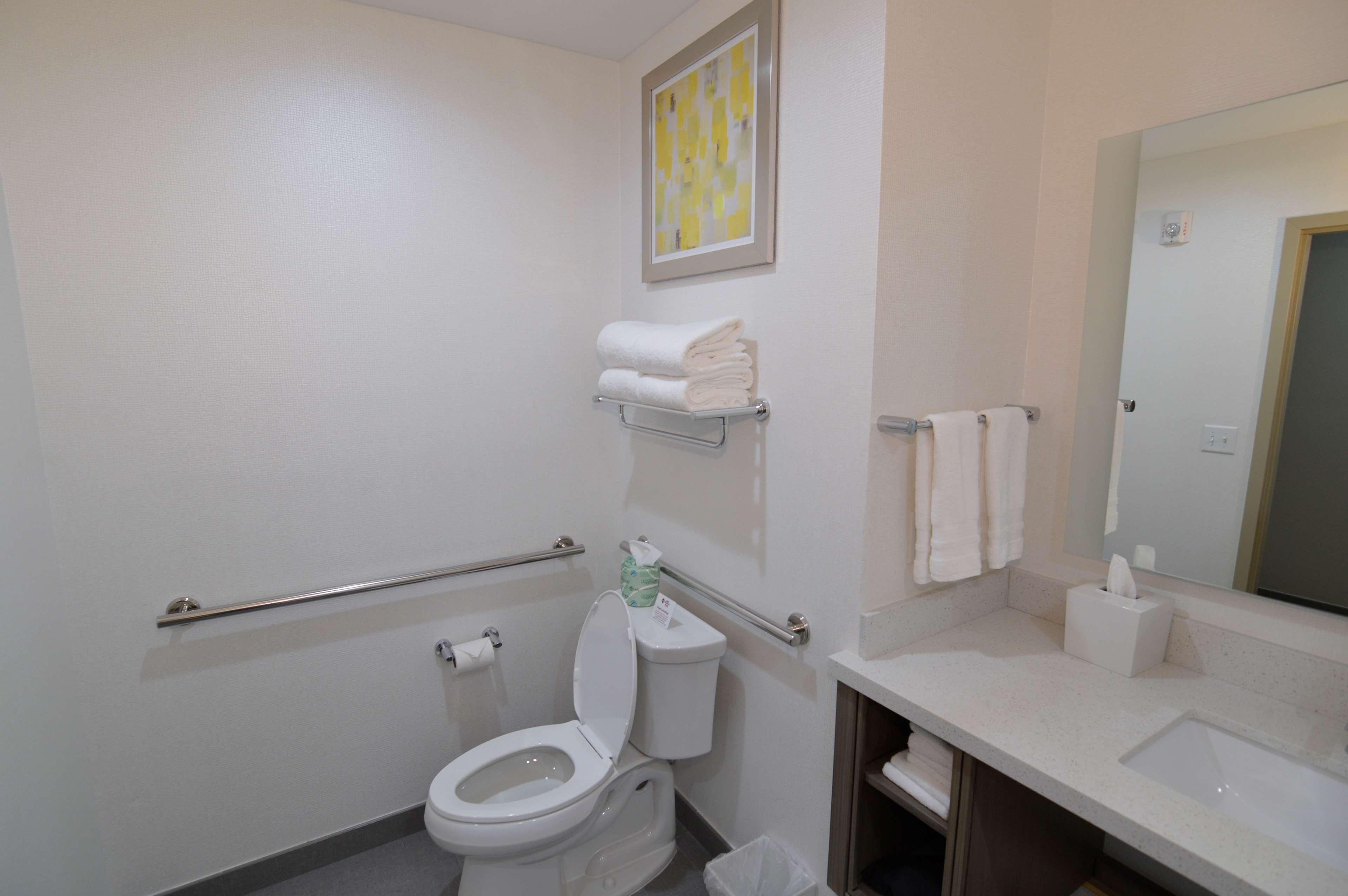 Comfort Inn & Suites Houston I-45 North - Iah Aldine Екстер'єр фото