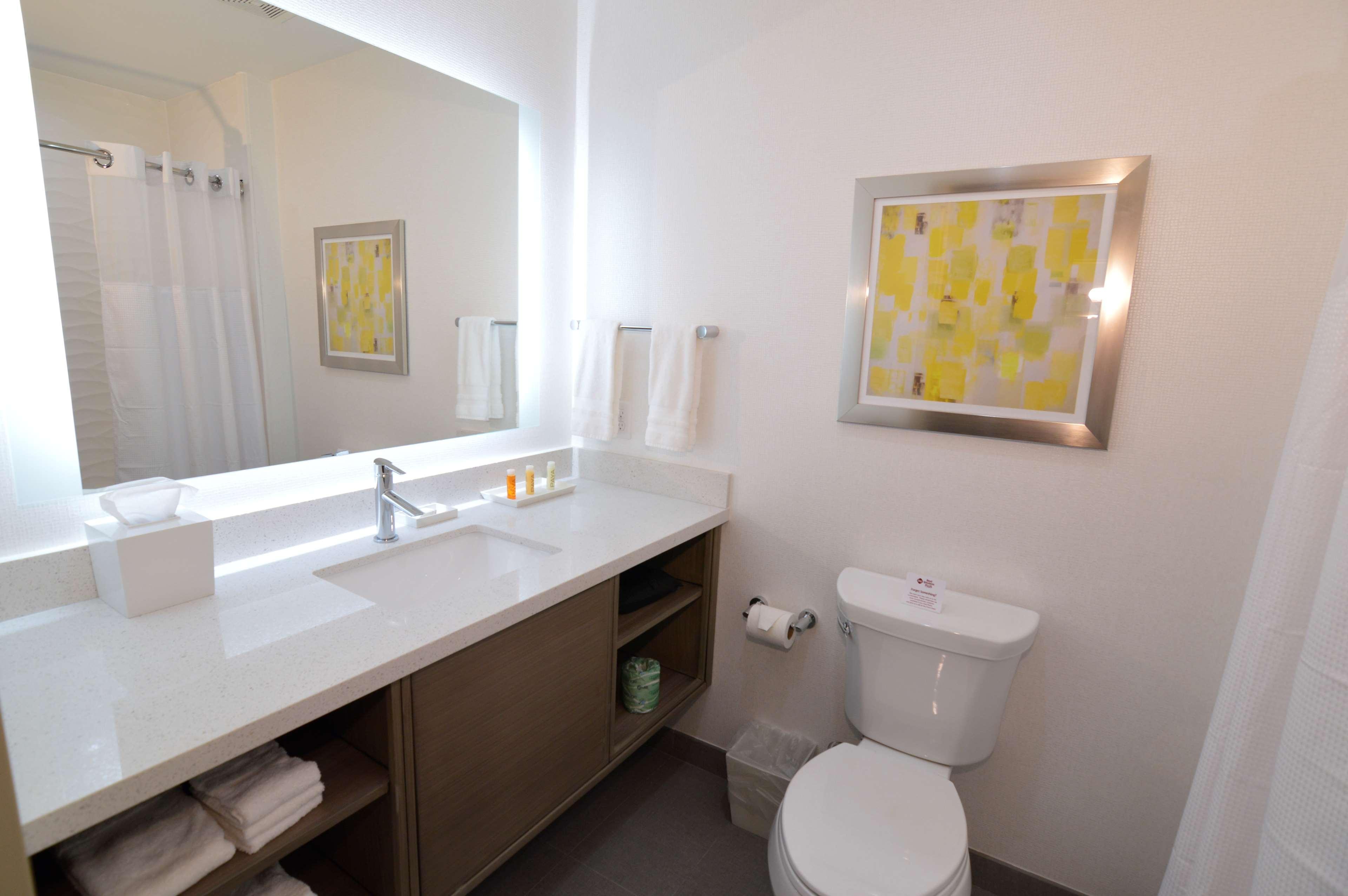 Comfort Inn & Suites Houston I-45 North - Iah Aldine Екстер'єр фото