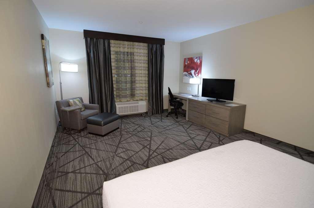 Comfort Inn & Suites Houston I-45 North - Iah Aldine Номер фото